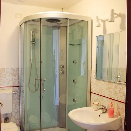 Domus Cestia * Roma