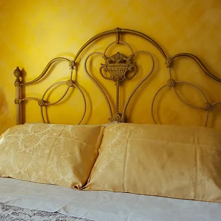Domus Cestia Bed & Breakfast Roma