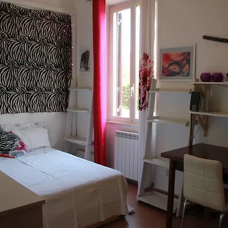 Domus Cestia Bed & Breakfast Roma